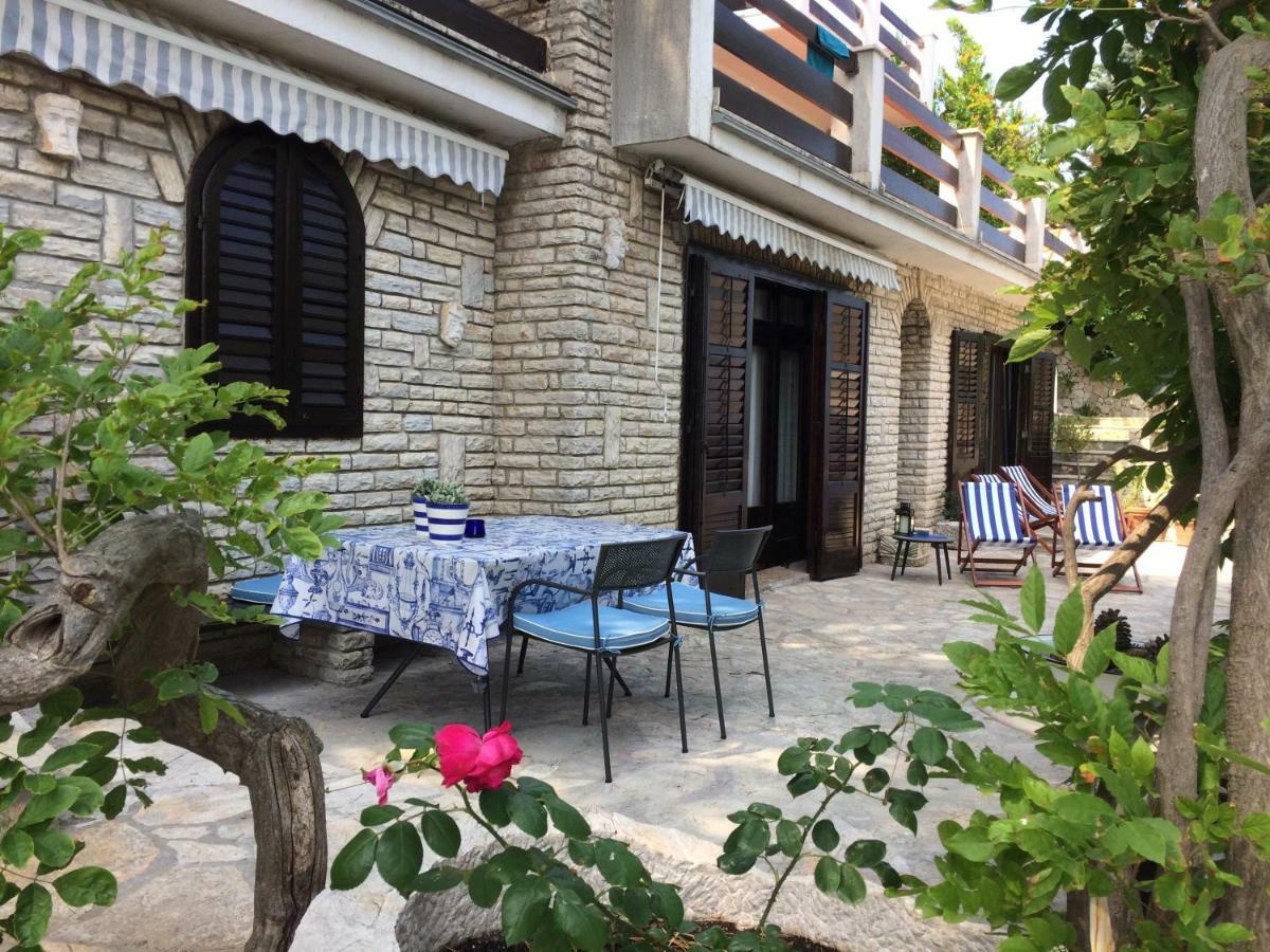 Apartments Vila Marija Grebaštica エクステリア 写真